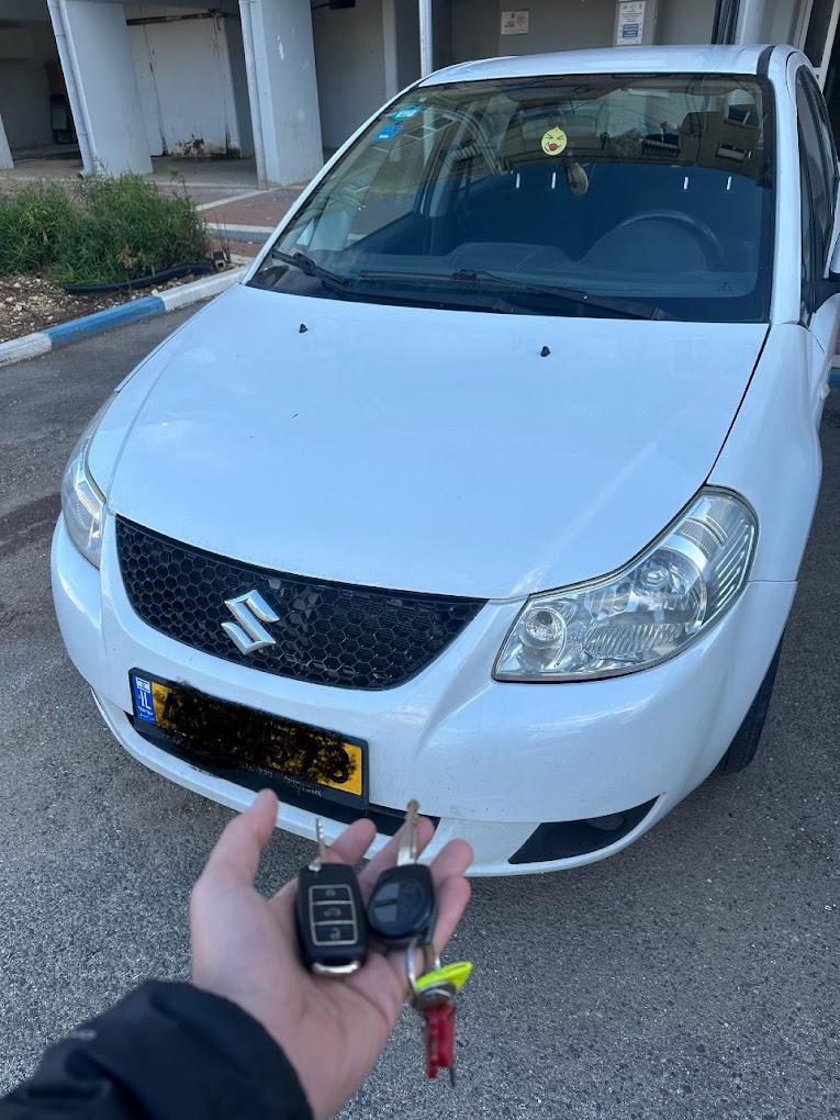 שכפול מפתח חכם לרכב Suzuki